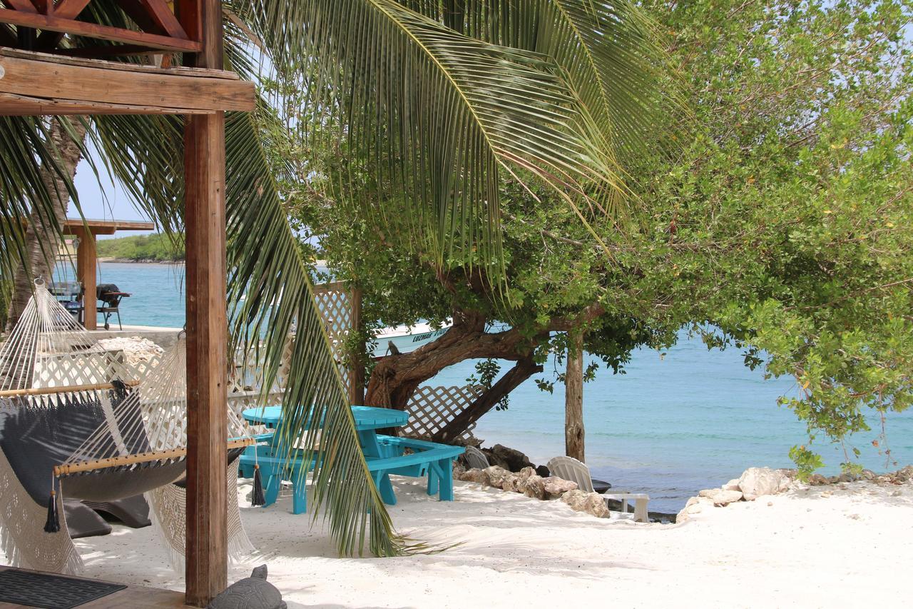 Coral Reef Beach Savaneta Exterior photo