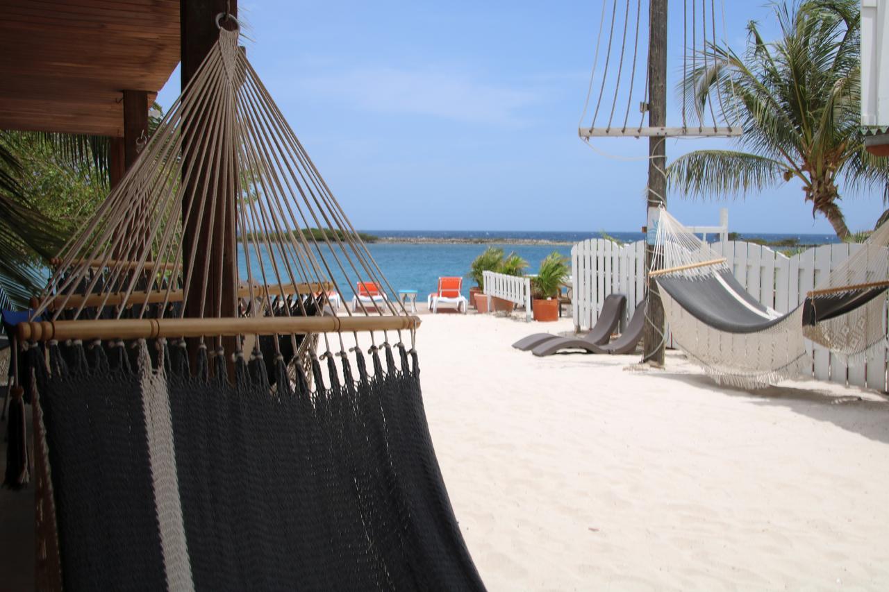 Coral Reef Beach Savaneta Exterior photo