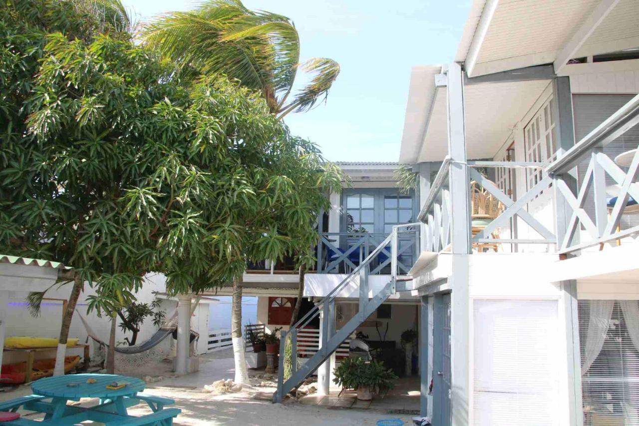 Coral Reef Beach Savaneta Exterior photo