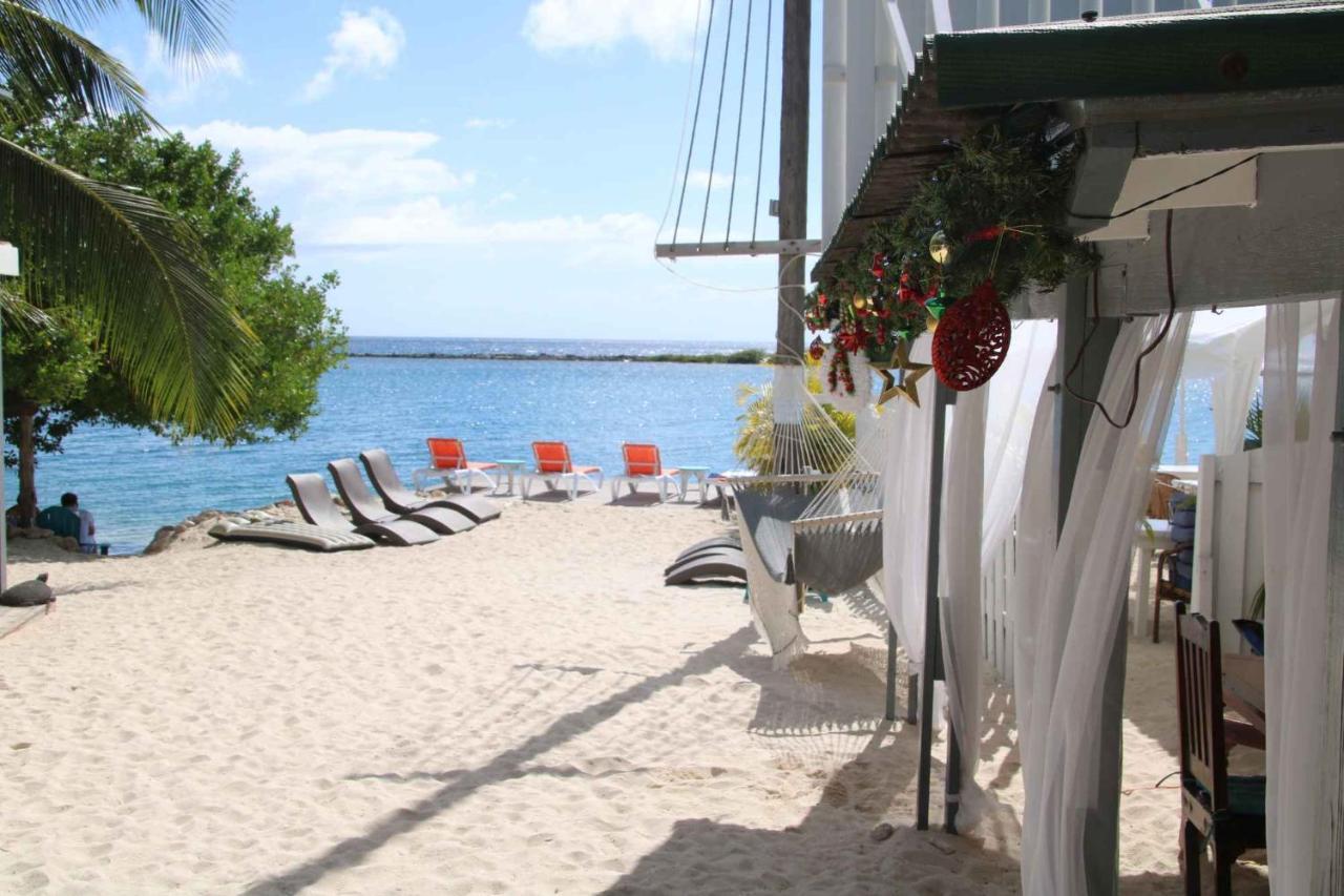 Coral Reef Beach Savaneta Exterior photo
