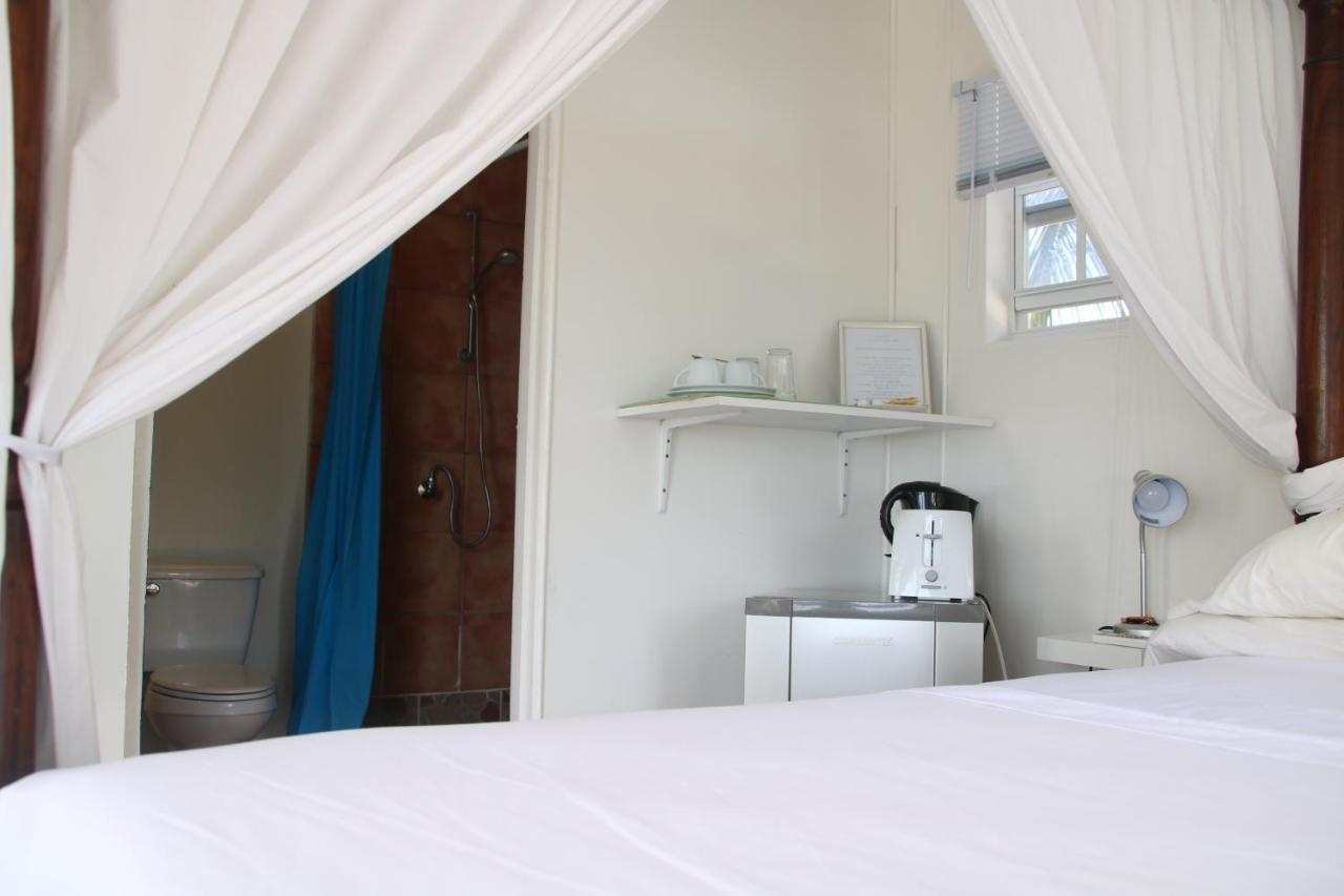 Coral Reef Beach Savaneta Room photo