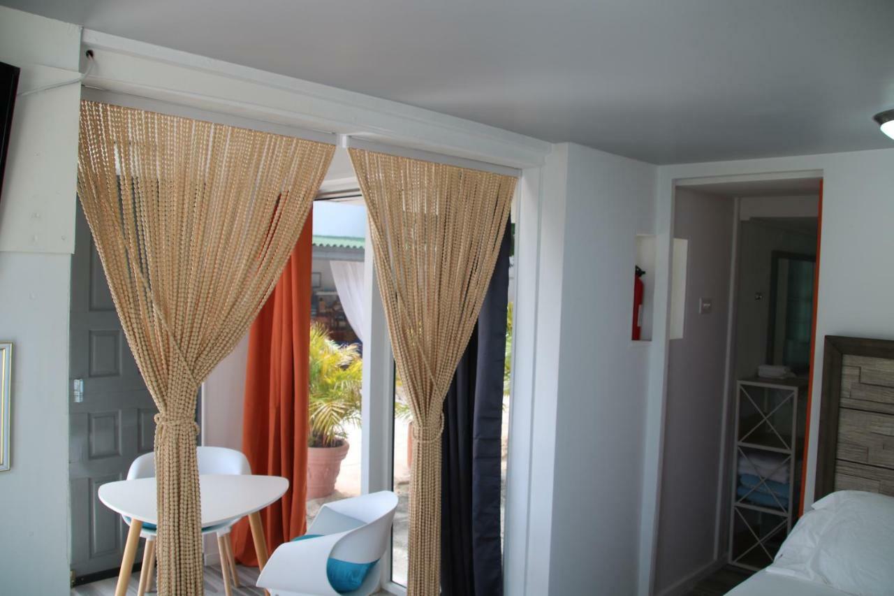 Coral Reef Beach Savaneta Exterior photo